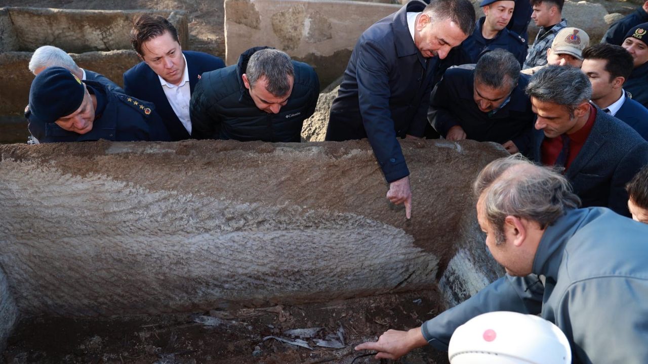 Vali Osman Hacıbektaşoğlu Tios Antik Kent'te!