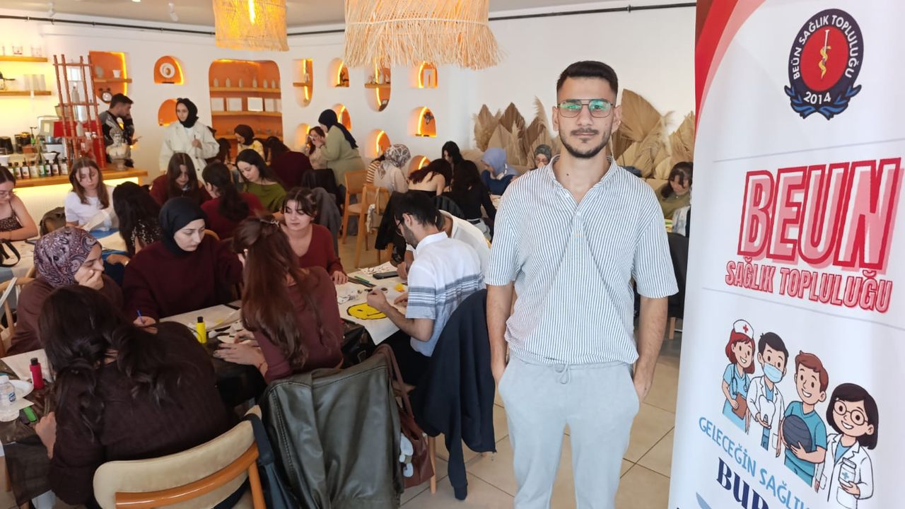 Geleceğin Sağlıkçıları Miniklere Umut Taşıdı