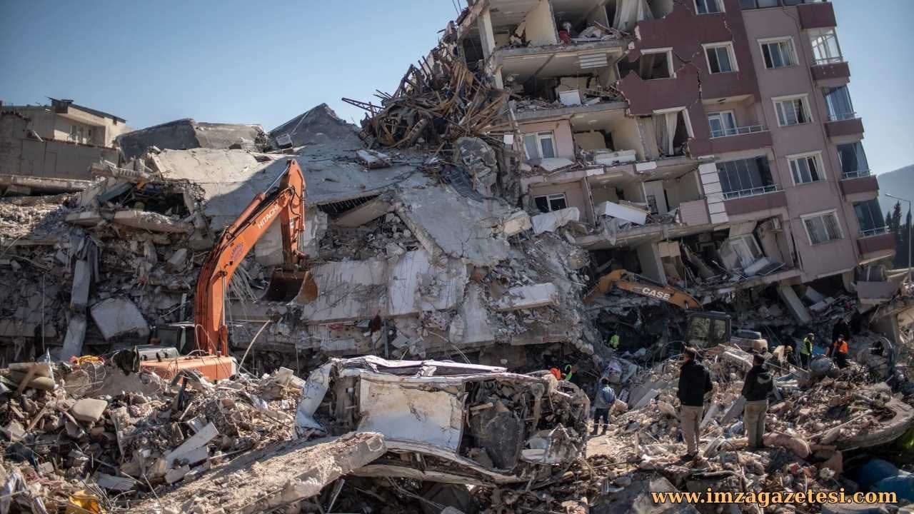 23 Nisan ve 6 Şubat Depremi Saat Kaçta Oldu?