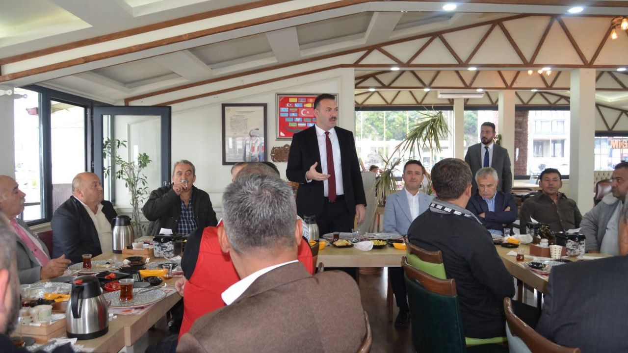 Muhtarlarla Kahvaltıda Buluşan AK Parti Zonguldak’ta Dayanışmayı Güçlendirdi