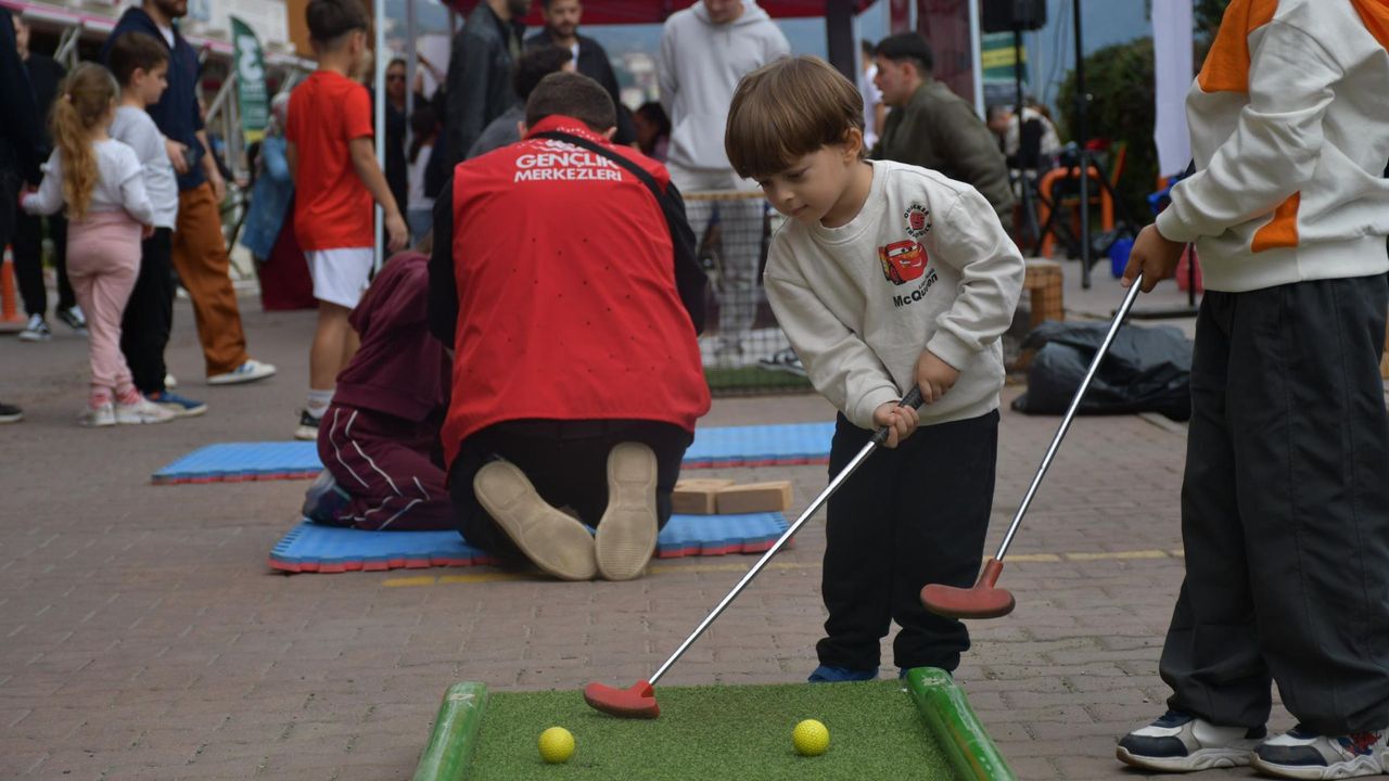 Gençlik Ve Spor Festivali Zonguldak’ta Coşkuyla Gerçekleştirildi...
