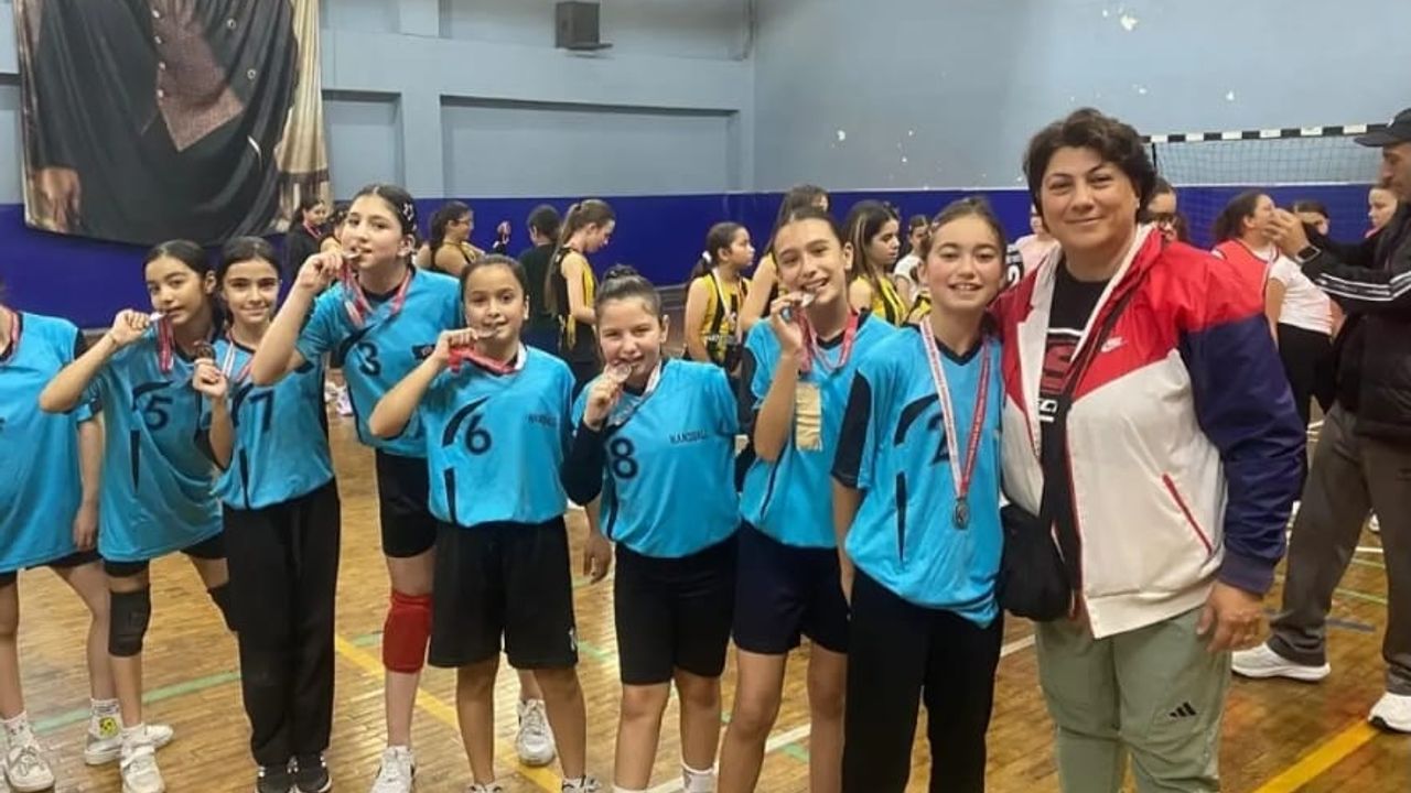 Kilimli'de Cumhuriyet Ruhu Sporda Buluştu!