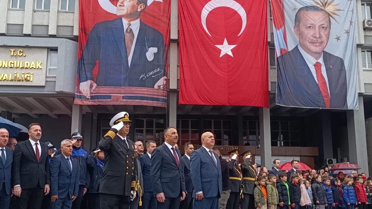 Zonguldak’ta Cumhuriyet Coşkusu 102. Yılında Doruğa Çıktı!