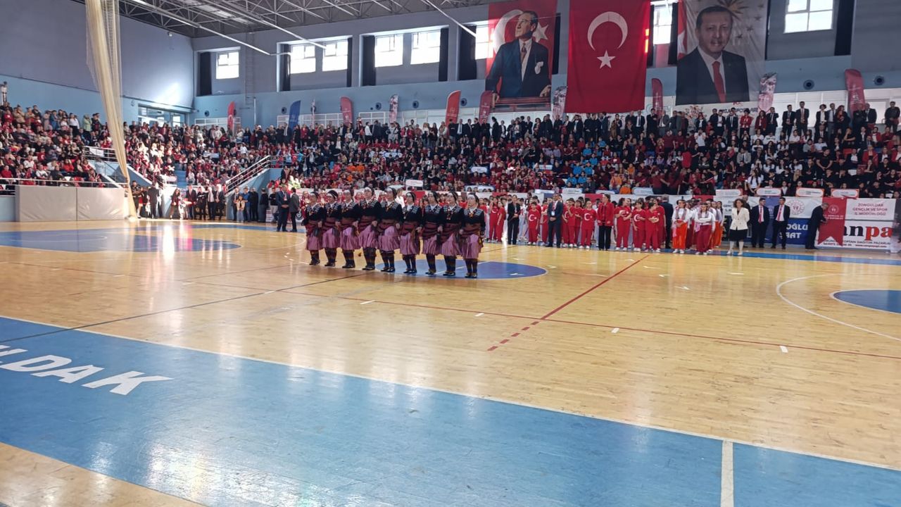 29 Ekim Zonguldak'ta Büyük Coşkuyla Kutlandı...