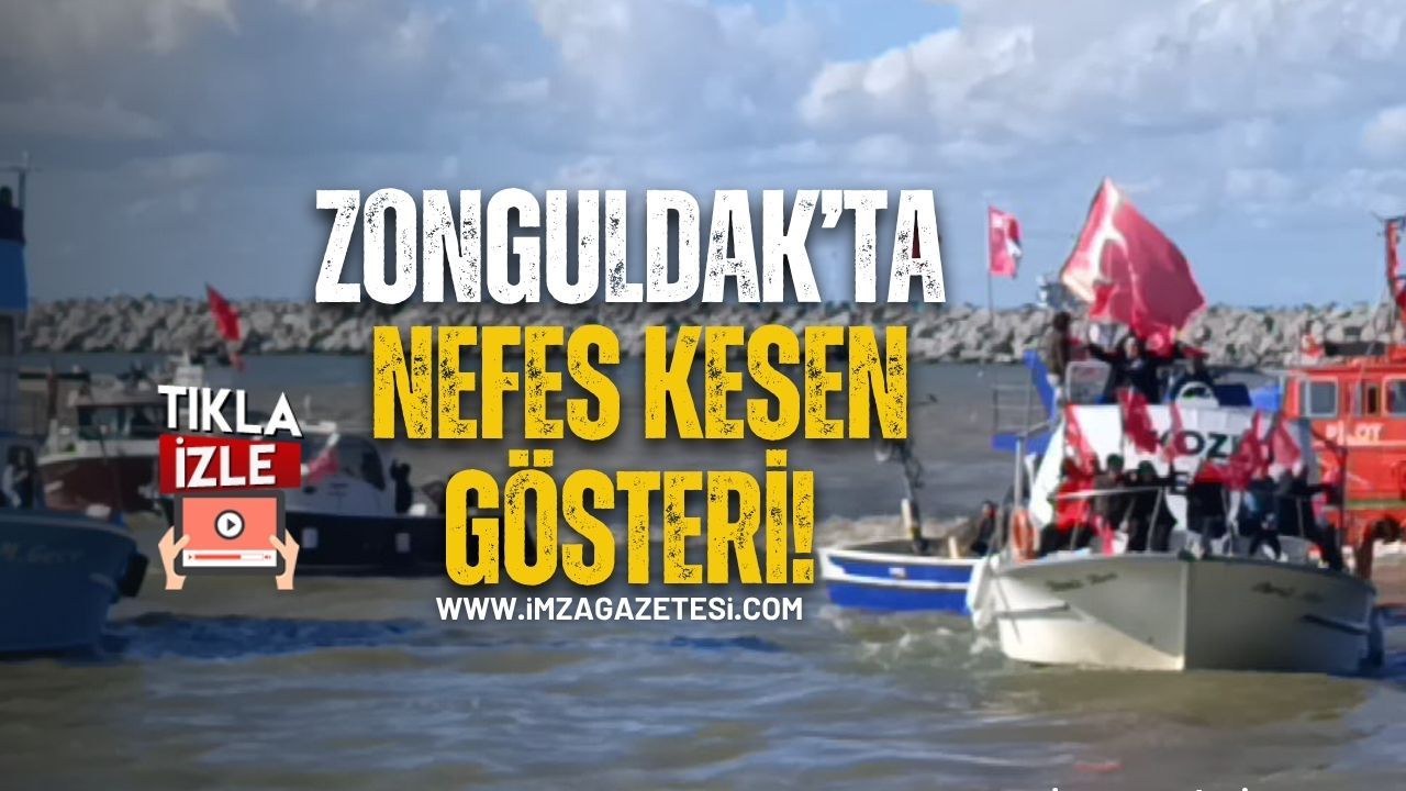 Zonguldak'ta 29 Ekim Coşkusu Denize Taştı. Römorkörlerden Nefes Kesen Su Gösterisi...