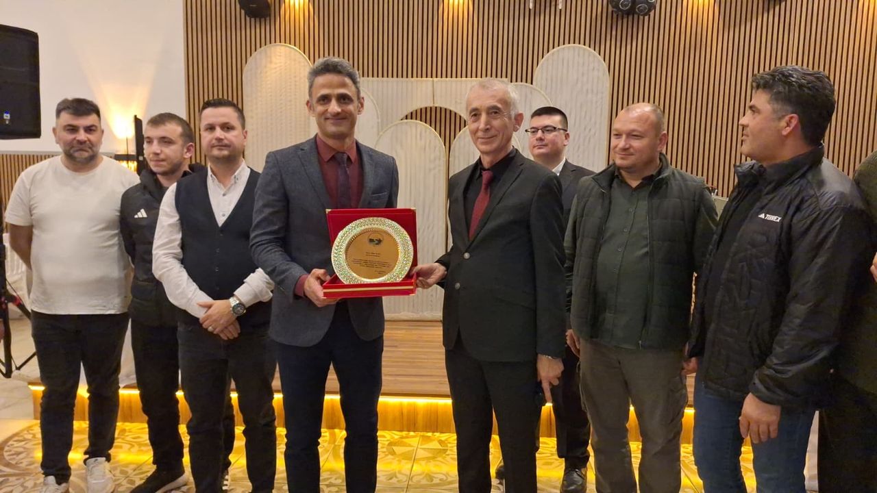 Çaycuma ve Çevre Köylerini Kalkındırma ve Güzelleştirme Derneği'nden Buluşma