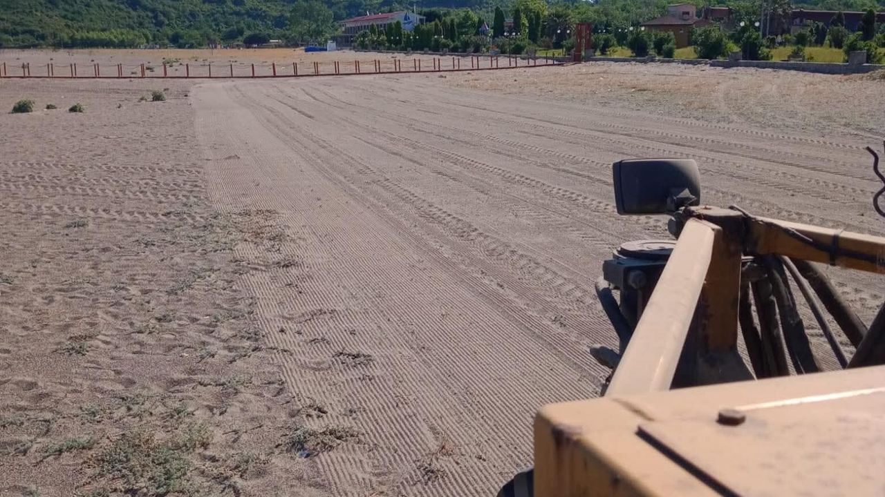 Filyos Sahilinde Temizlik Seferberliği Devam Ediyor