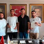 18 Yaşına Girdiler, AK Parti'ye Üye Oldular. AK Parti Zonguldak Gençlik Kollarında Yeni Üye Heyecanı