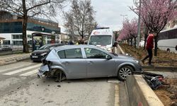 Araçlar birbirlerine girdi!