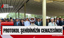 Protokol Şehit Mustafa Sezer'in cenazesinde...