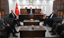 Zonguldak Ticaret ve Sanayi Odası başkanı ve Devrek TSO başkanı, ZBEÜ rektörünü ziyaret etti...