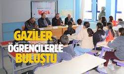 Zonguldak'ta gaziler ve öğrenciler arasında milli birlik buluşması...