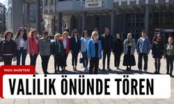 Valilik önünde kutlandı!