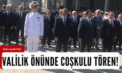 Valilik önünde coşkuyla kutlandı!