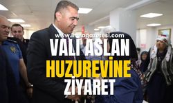 Vali Aslan ve beraberindekiler huzurevini ziyaret etti...