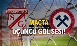 Sebat Gençlik Spor-Zonguldakspor FK maçında üçüncü gol sesi