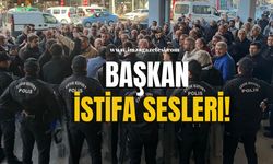 Belediye önünde istifa sesleri!