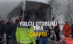 Yolcu otobüsü tıra çarptı