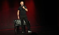 Umut Oğuz'dan Stand-up şovu! Zonguldaklılar gülmekten kırıldı...