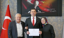Kilimli Belediye Başkanı Kamil Altun’dan Duygusal Anneler Günü Mesajı: "Başarımın Arkasında Bir Anne Duası Var"
