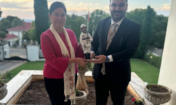 TISKAOĞLU YENİ GÜNEY AFRİKA BÜYÜK ELÇİSİ İLE GÖRÜŞTÜ