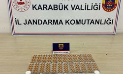 Jandarmadan Zehir Tacirlerine Geçit Yok: 369 Hap Ele Geçirildi