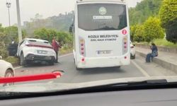 Kozlu sahil yolunda kaza! İki kadın sürücü çarpıştı, şoka girdi!