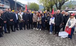 CHP'den 1 Mayıs'a tam kadro destek!