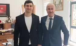 Necdet Karaveli'den AK Parti Gençliğine Tam Destek!