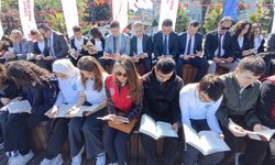 Zonguldak'ta Gençler Gençlik Haftasını Kitap Okuyarak Kutladı...