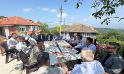 BAYRAMDA GÖNÜLLER BULUŞTU: MUAMMER AVCI BEYCUMA’DA HEMŞEHRİLERİYLE BAYRAMLAŞTI