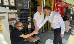 AK Parti Zonguldak İl Başkanı Mustafa Çağlayan, kent merkezinde...