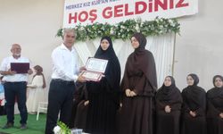 Devrek'te Hafızlık Merasimi Coşkusu! Genç Hafızlar Sertifikalarını Aldı!