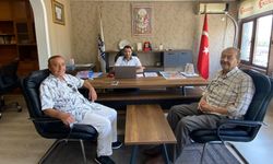 Ahmet Öztürk’ten Memleketi Ziyareti: Eski Dostlarla Hasret Giderdi