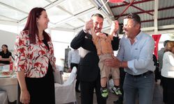 Zonguldak Valisi Osman Hacıbektaşoğlu koruyucu ailelerle buluştu...