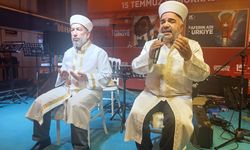 MÜFTÜ’DEN 15 TEMMUZ’DA ÇARPICI VE GÖNDERMELİ DUA! MARKETE DEĞİL TANKA GİDEN NESİL NASİP ETTİN YA RAB..