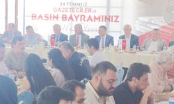 Zonguldak’ta 24 Temmuz Basın Bayramı Coşkusu... Vali Hacıbektaşoğlu ve Gazeteciler Bir Arada Geleceğe Umutla Bakıyor!