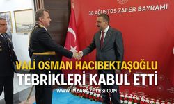 Vali Osman Hacıbektaşoğlu tebrikleri kabul etti...