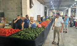 Kilimli Belediye Başkanı Kamil Altun, Pazar Yerinde Esnaf ve Vatandaşlarla Buluştu...