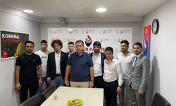 ZONGULDAK’TA TÜRK MİLLİYETÇİLİĞİNE GENÇLİKTEN DEV DESTEK: 50 GENÇ ZAFER PARTİSİ SAFLARINDA