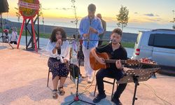 ZAFER PARTİSİ 4. YAŞINI MUHTEŞEM KONSERLE KUTLADI