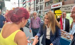 Genel Başkan yardımcısı kandil simiti dağıttı!