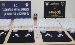Kastamonu'da Binlerce Sentetik Ecza Hapı İle Yakalan 3 Şahıs Gözaltı
