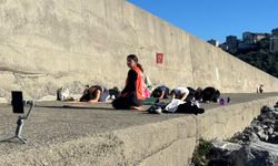 Güne Yoga ile Başladılar! TEMA Gönüllüleri sahilde buluştu