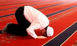 20 Rekatlık Recep Ayı Namazı Nasıl Kılınır?