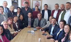 Dural, Özden'i Ziyaret Ederek Kutladı ve İl Başkanlığına Adaylığını Açıklayacağını İlan Etti