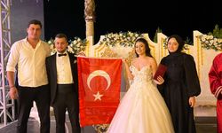 Gazeteci Ünal Sağlam'ın Torunu Görkemli Düğünle Evlendi