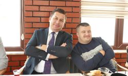 Kilimli Belediye Başkanı Kamil Altun’dan anlamlı buluşma: Özel Kardeşlerle Kahvaltıda Bir Araya Geldi