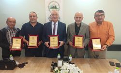 Başkanlara Plaket Verildi!