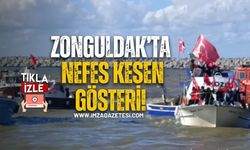 Zonguldak'ta 29 Ekim Coşkusu Denize Taştı. Römorkörlerden Nefes Kesen Su Gösterisi...